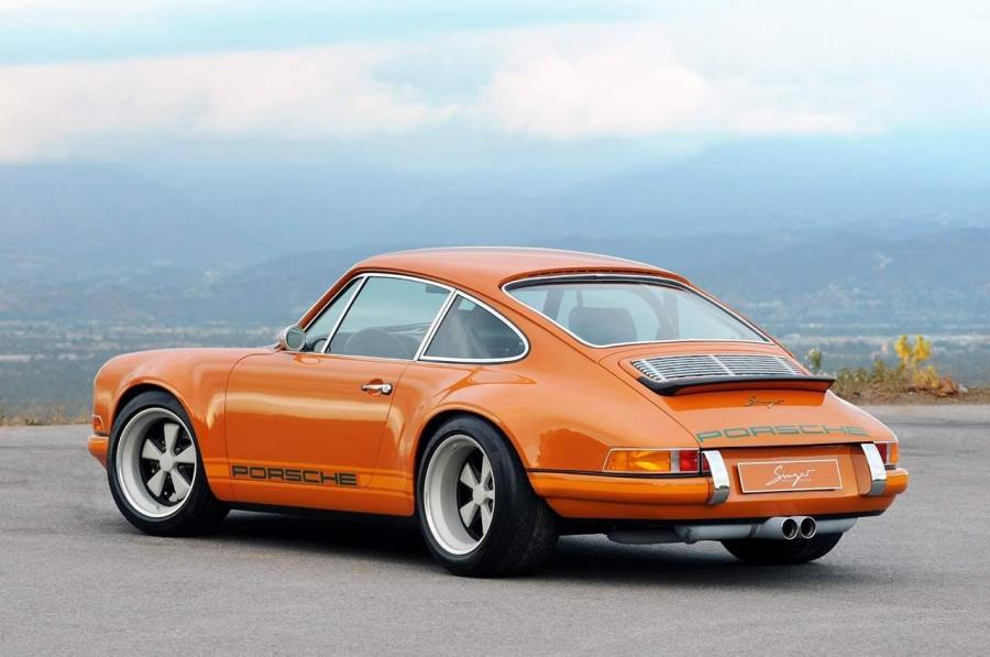  Porsche 911 by Singer 2009 года  (фото 31 из 38)
